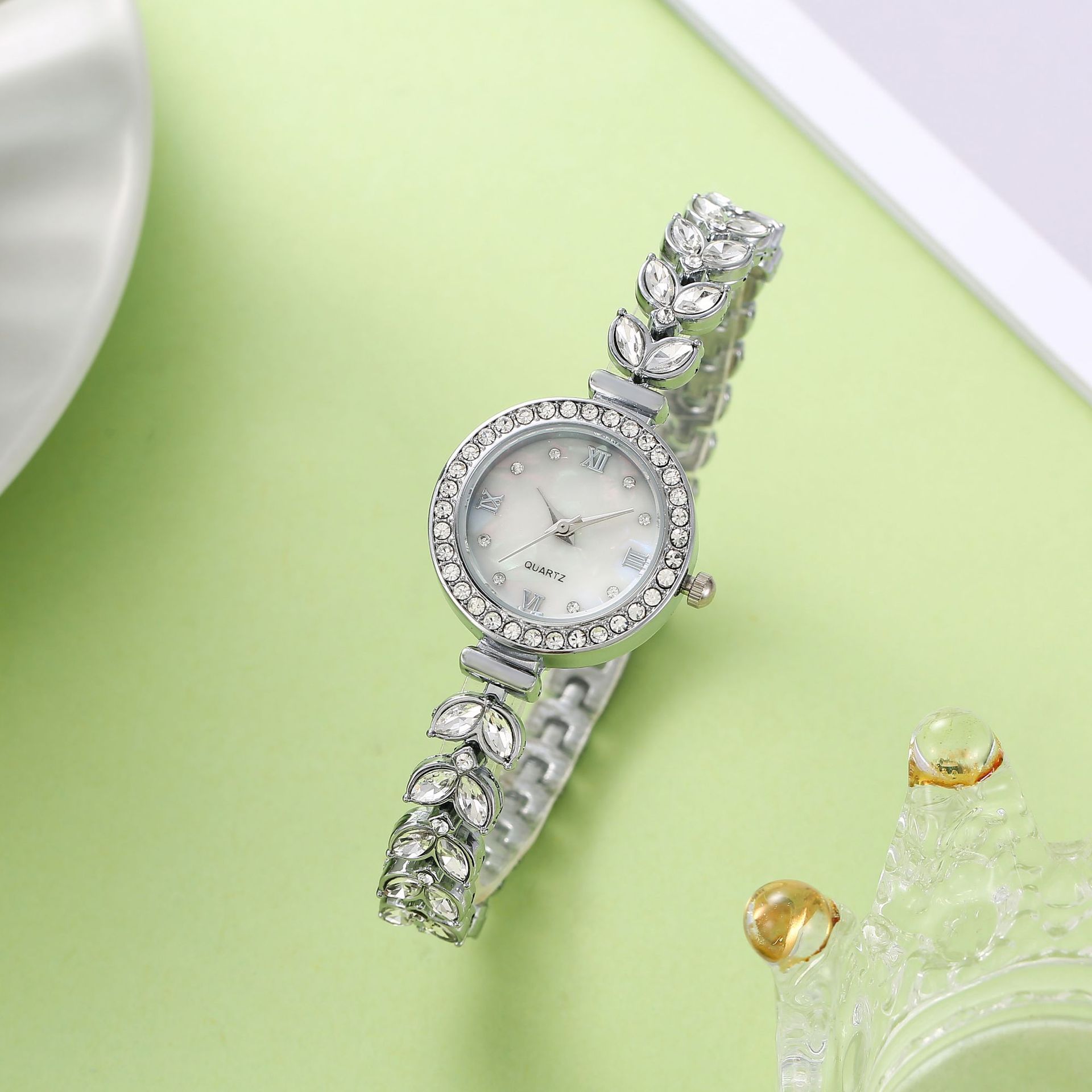 Luxury Watch Group - UTHAI W75 Mermaid Women's Watch Light