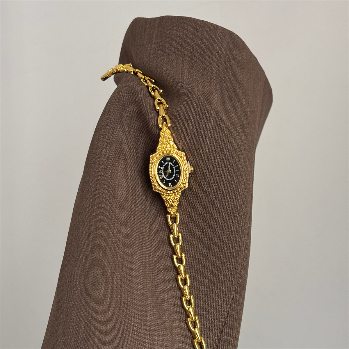 Vintage Niche Diamond Inlaid R - Luxury Watch Grade ulasan dan harga